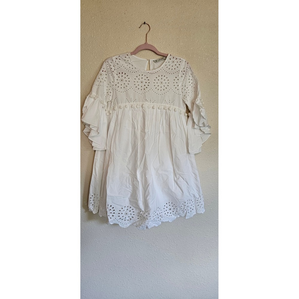 Zara Basic White Eyelet Lace Pom Pom Ruffle Bell‎ Sleeve Babydoll Mini Dress XS